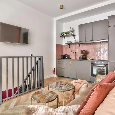 Apartment New Eiffel Tour ! Splendid In The Heart Of Paris
