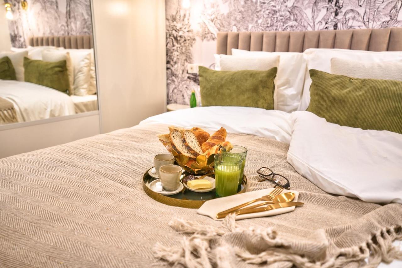 Appartamento New Eiffel Tour ! Splendid In The Heart Of Parigi